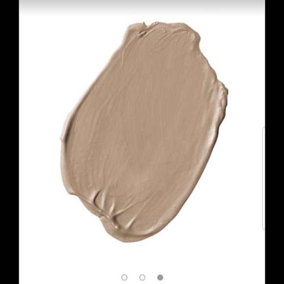 Kevyn Aucoin foundation - Picture 2 of 2